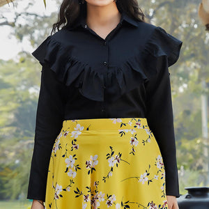 Intricate Black - Yellow Colored Casual Wear Printed Western Crop Top - Skirt Set - Peachmode
