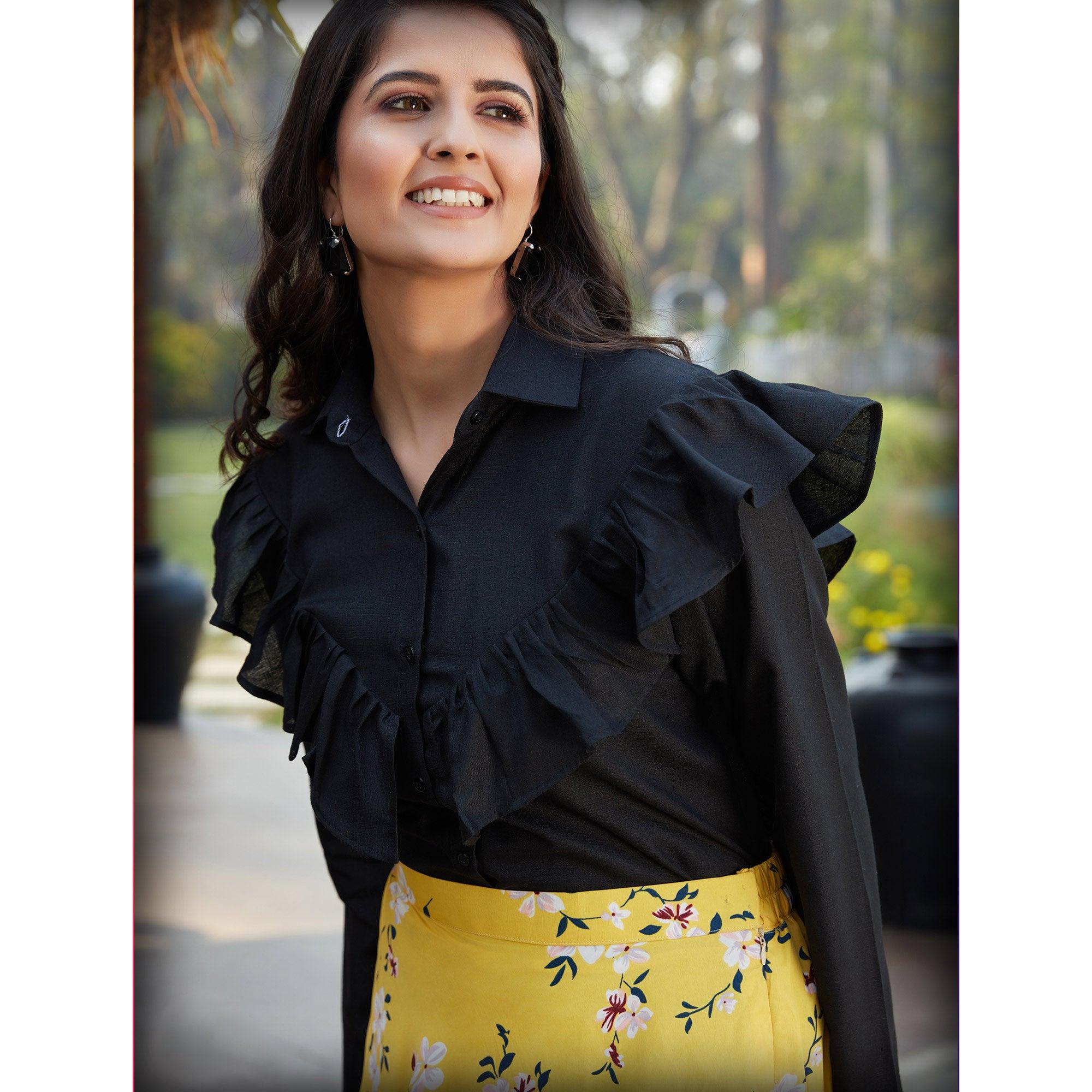 Intricate Black - Yellow Colored Casual Wear Printed Western Crop Top - Skirt Set - Peachmode