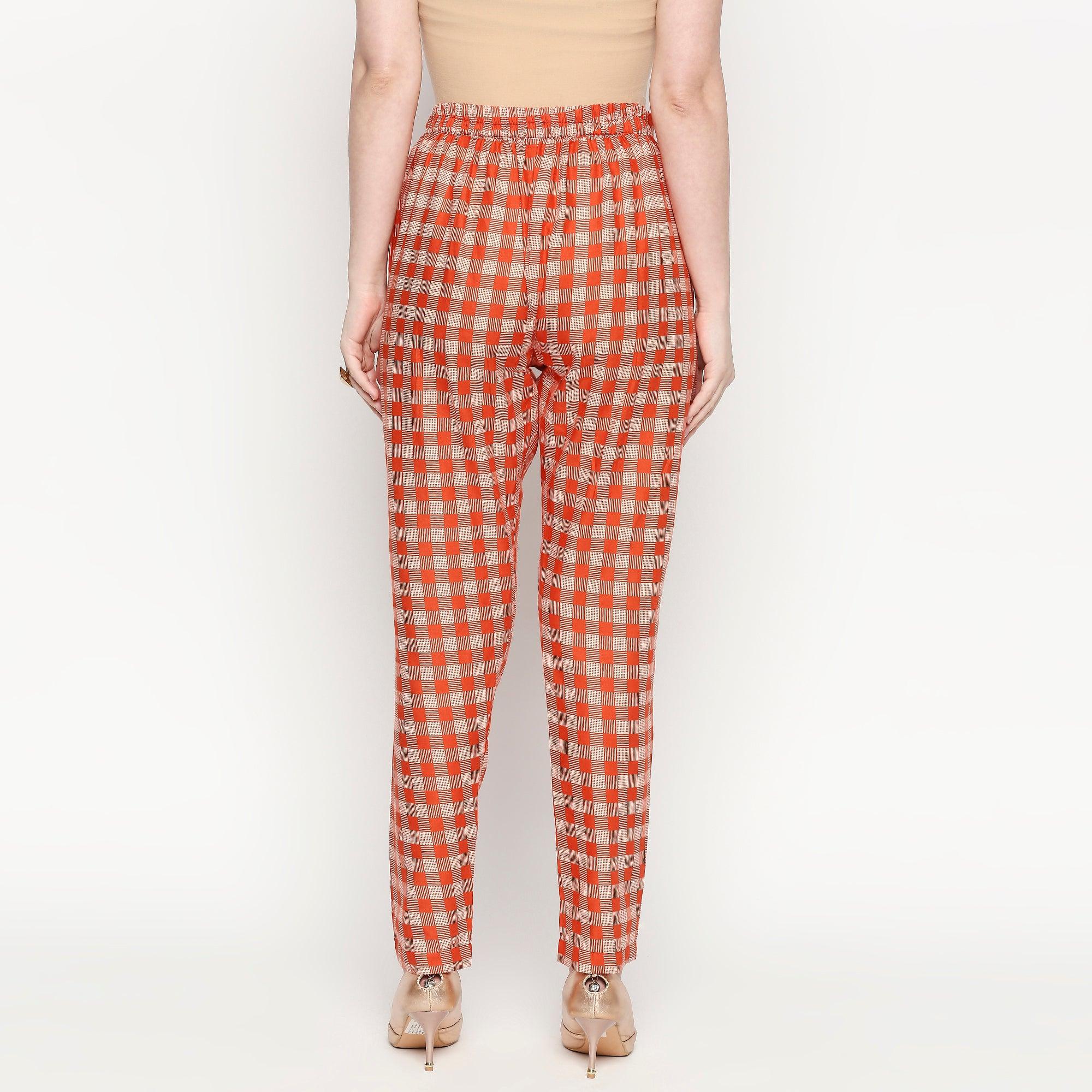 Jazzy Peach Colored Casual Wear Printed Cotton Kurti-Pant Set - Peachmode
