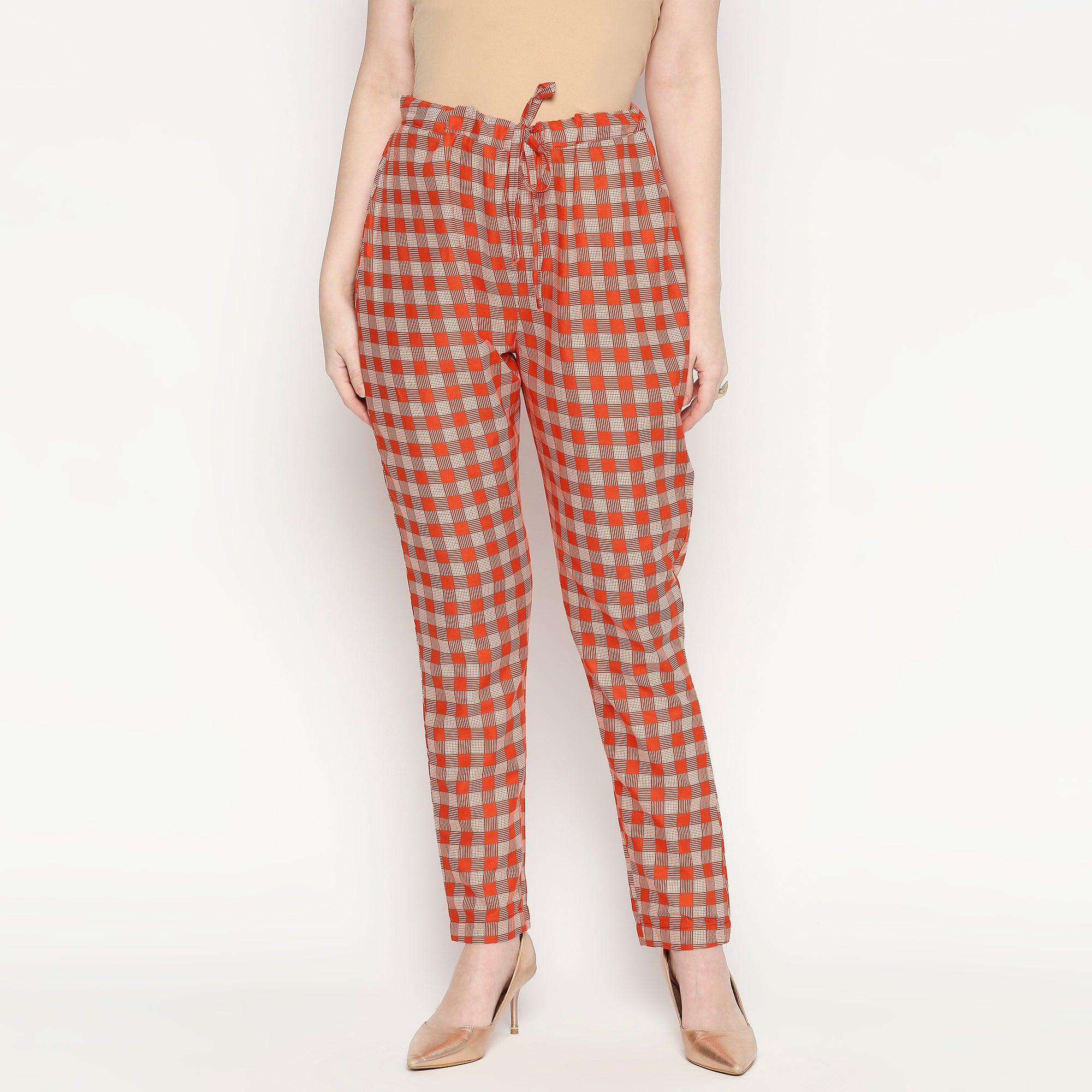 Jazzy Peach Colored Casual Wear Printed Cotton Kurti-Pant Set - Peachmode