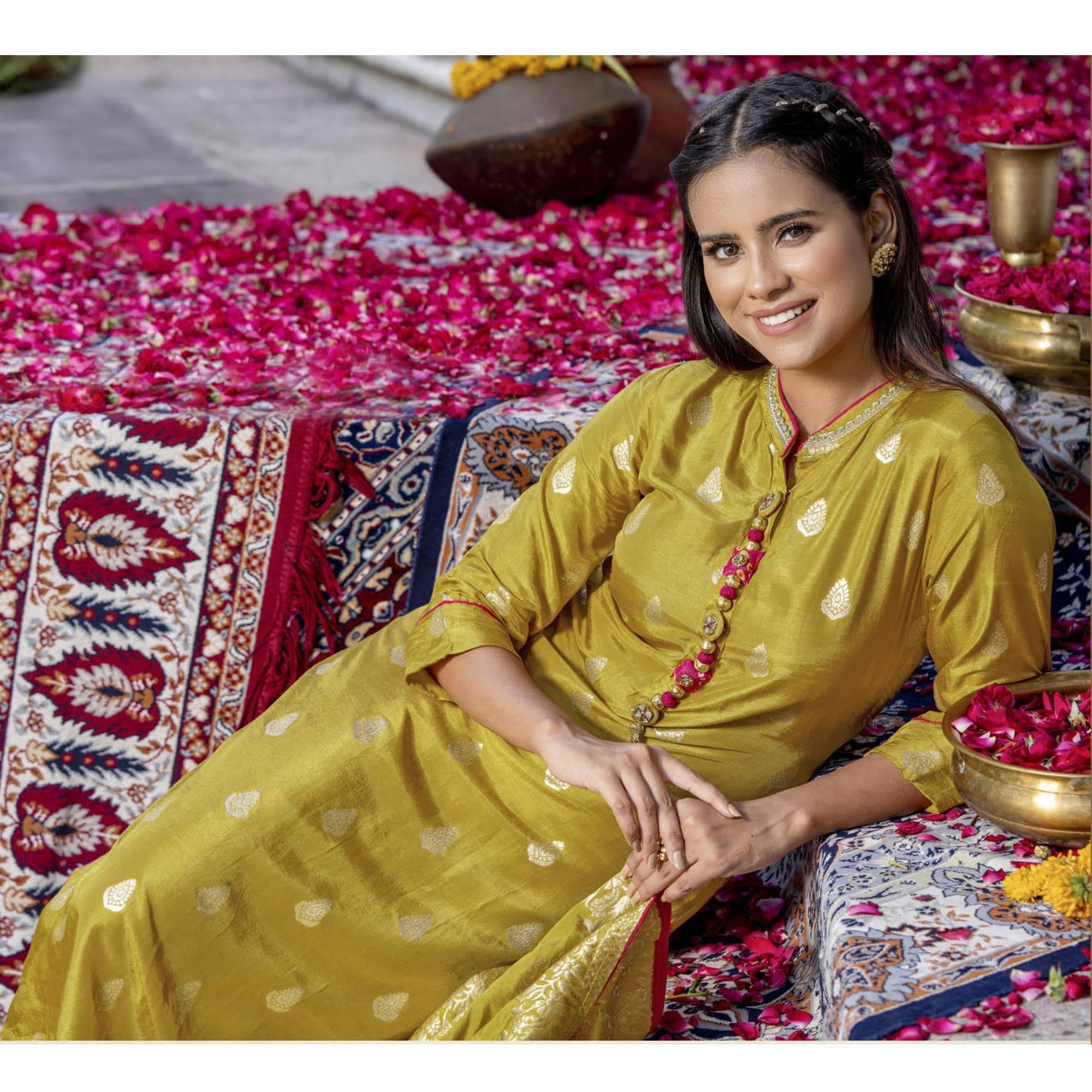 Lemon Green Woven Dola Silk Kurti Pant Set With Dupatta - Peachmode