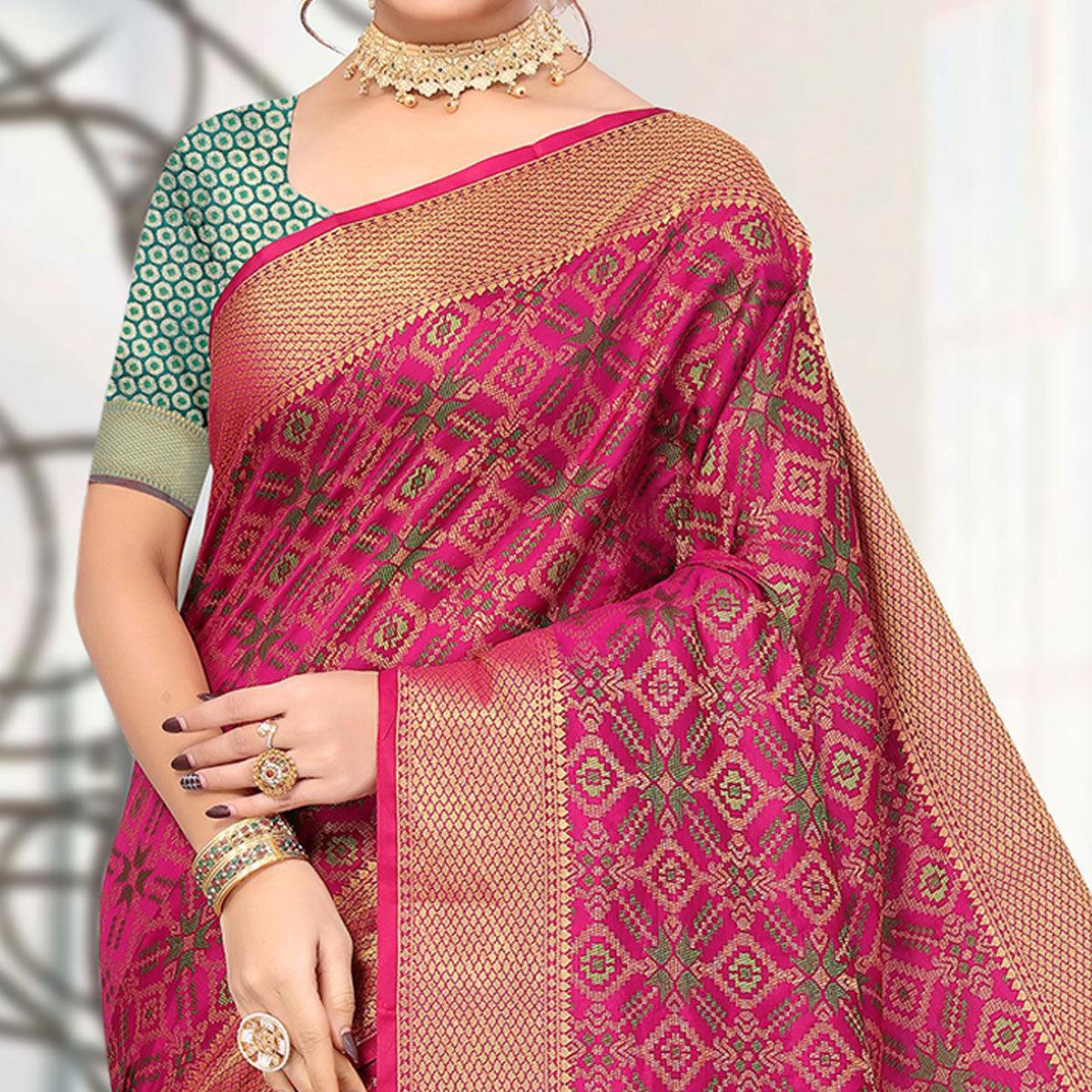 Magenta Pink Woven Jacquard Saree - Peachmode