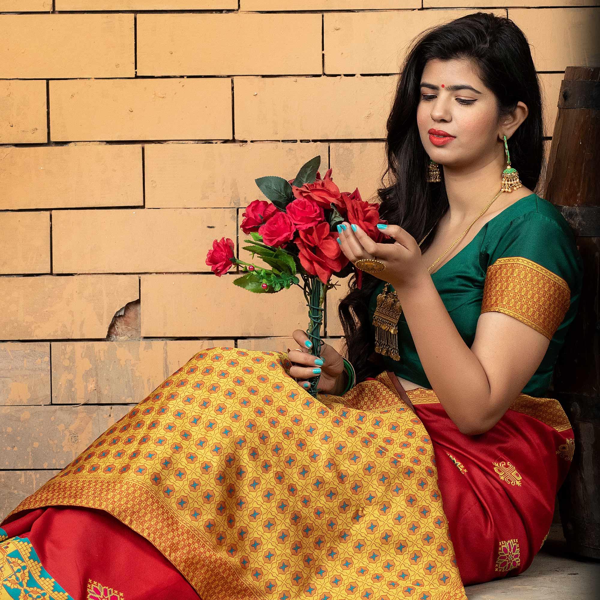 Magnetic Red Colored Festive Wear Woven Banarasi Silk Saree - Peachmode