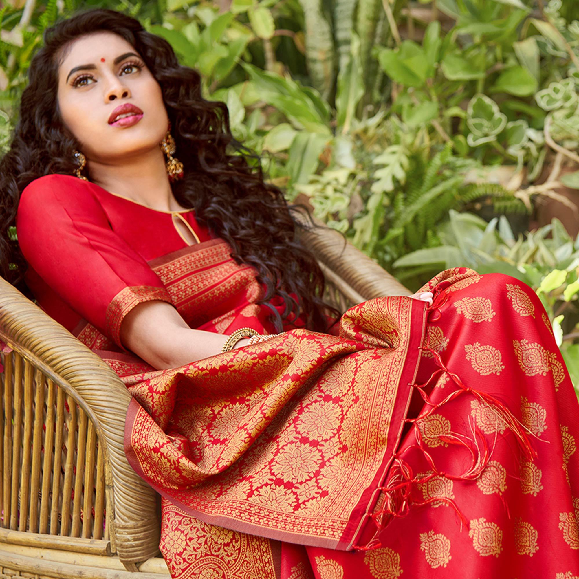 Majesty Red Colored Festive Wear Floral Woven Silk Blend Saree With Tassels - Peachmode