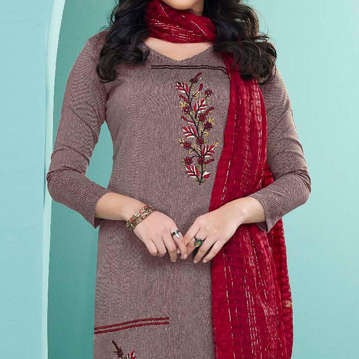 Mauve Embroidered Cotton Kurti Pant Set With Dupatta - Peachmode