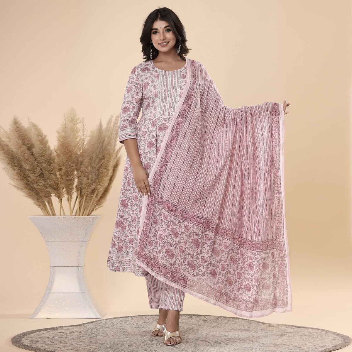 Jaipuri Printed Cotton Kurti Pant Set with Dupatta, Size: S To Xxl, 95 at  Rs 599/piece in Jaipur