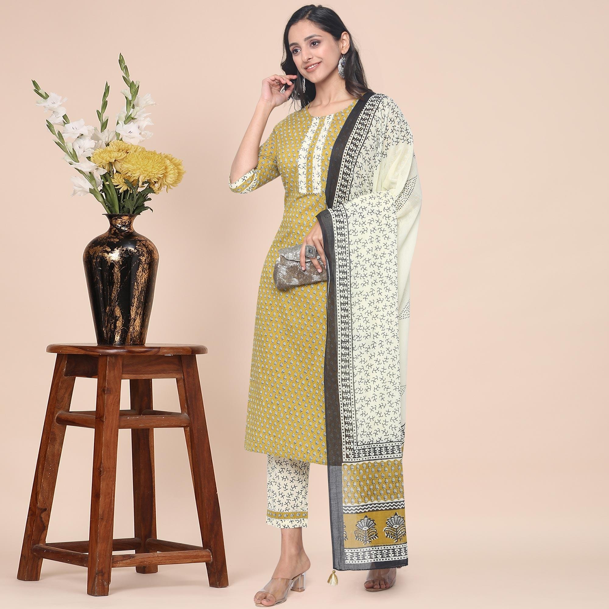 Mehndi Green Casual Wear Printed With Gota Patti Cotton Kurti Pant Set With Dupatta - Peachmode