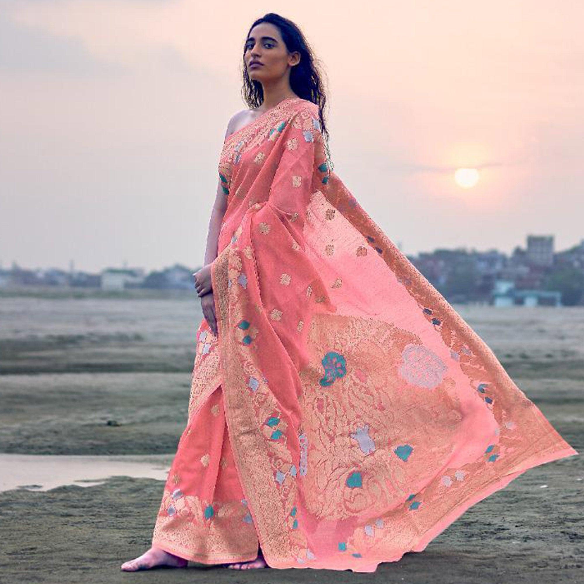 Mesmerising Pink Colored Festive Wear Woven Pure Linen Silk Saree - Peachmode