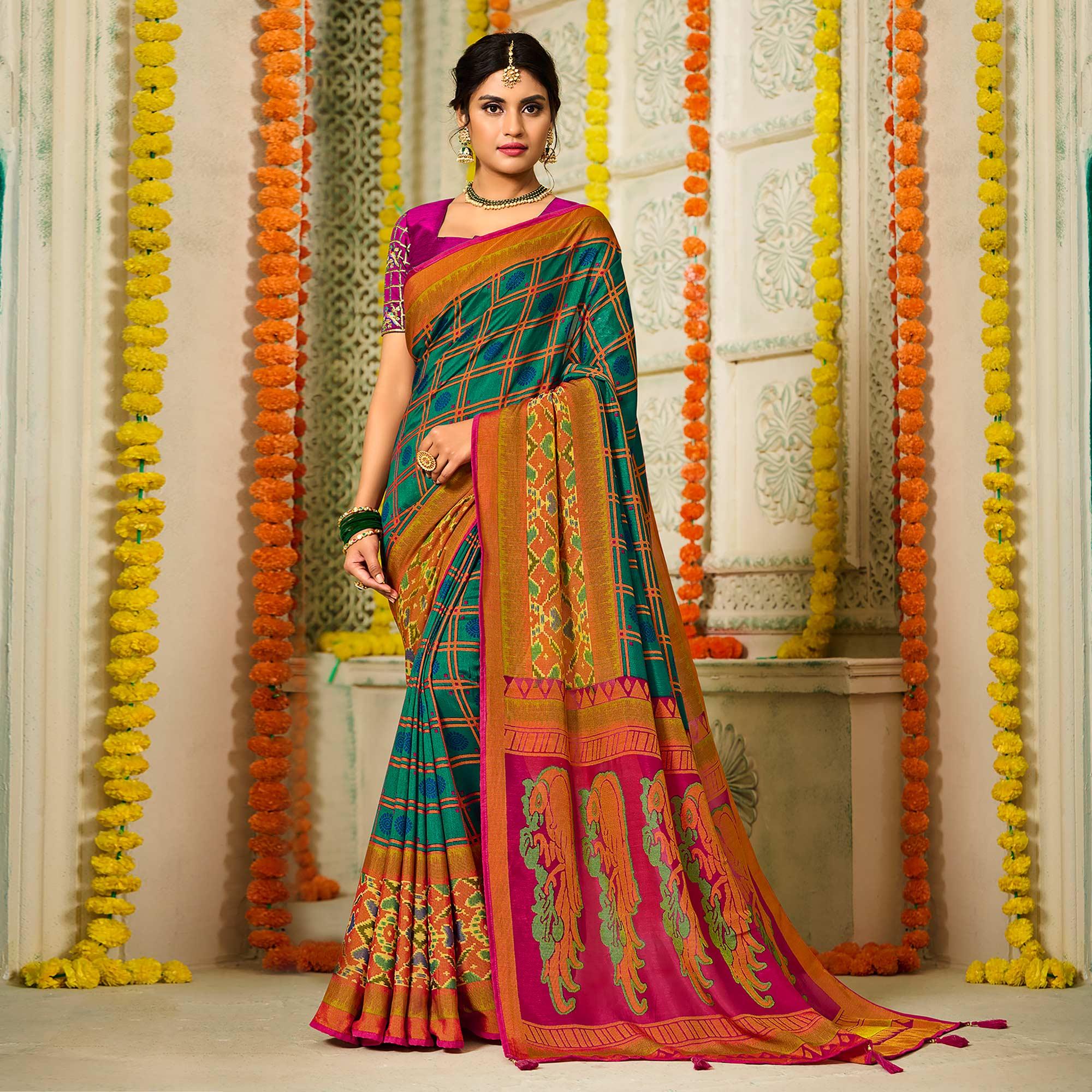 Morpich Checks Printed Brasso Saree With Tassels - Peachmode