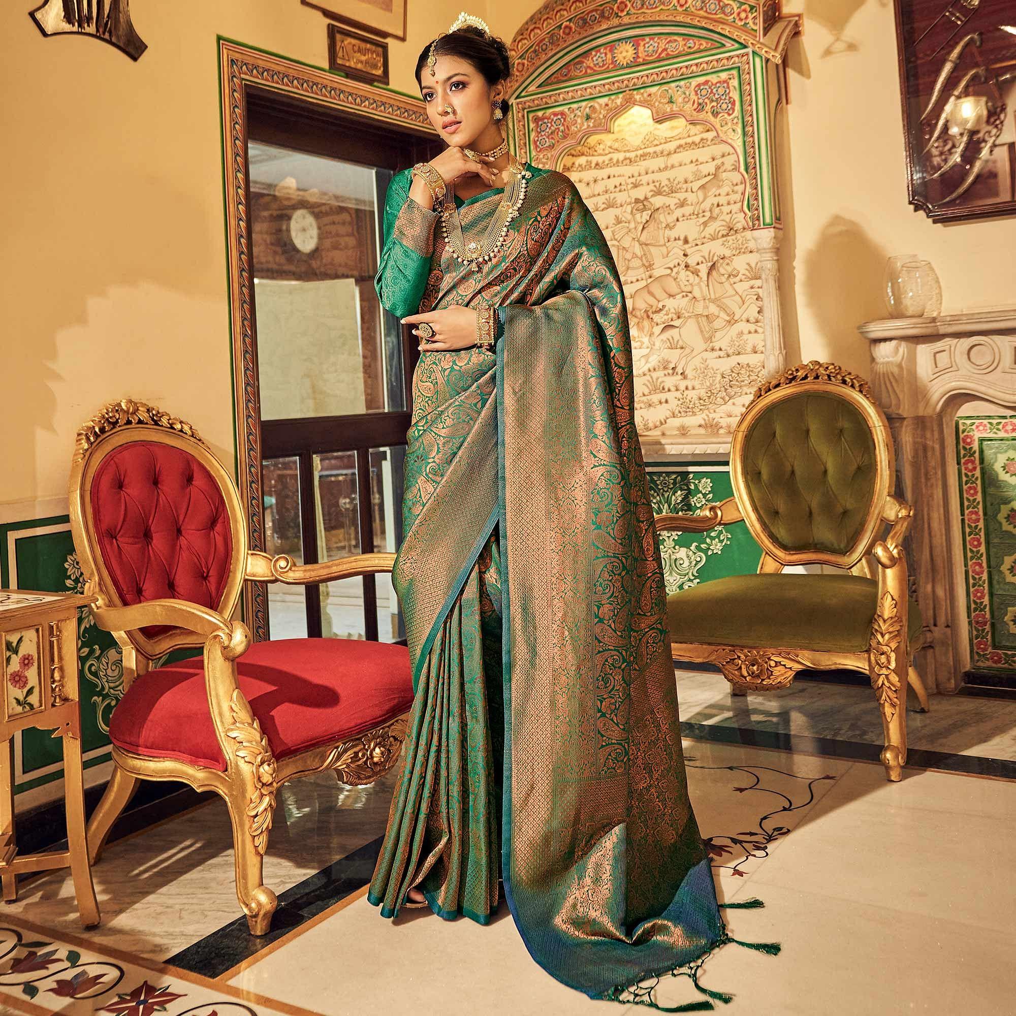 Morpich Woven Art Silk Saree With Tassels - Peachmode