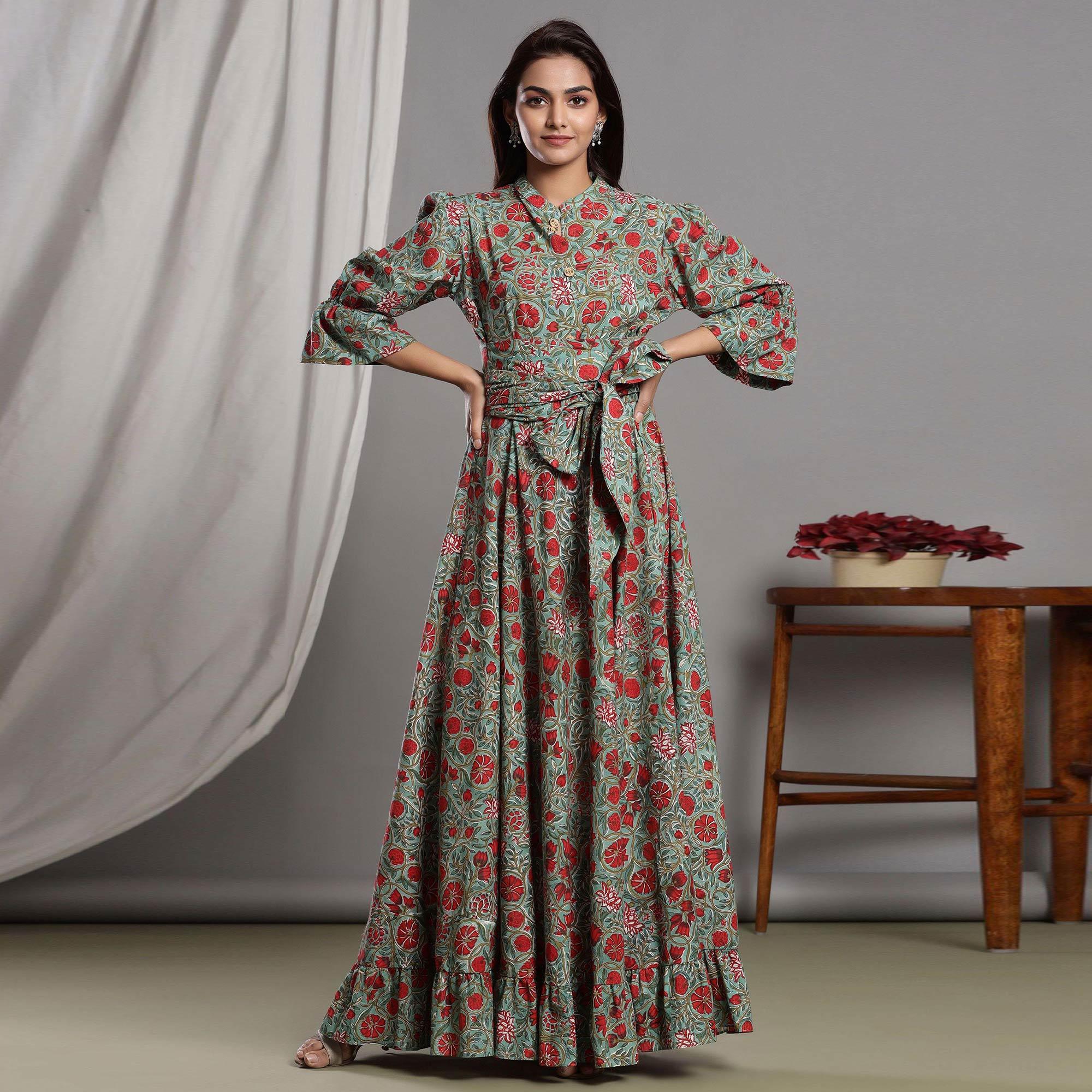 Multicolor Casual Wear Floral Printed Cotton Gown - Peachmode