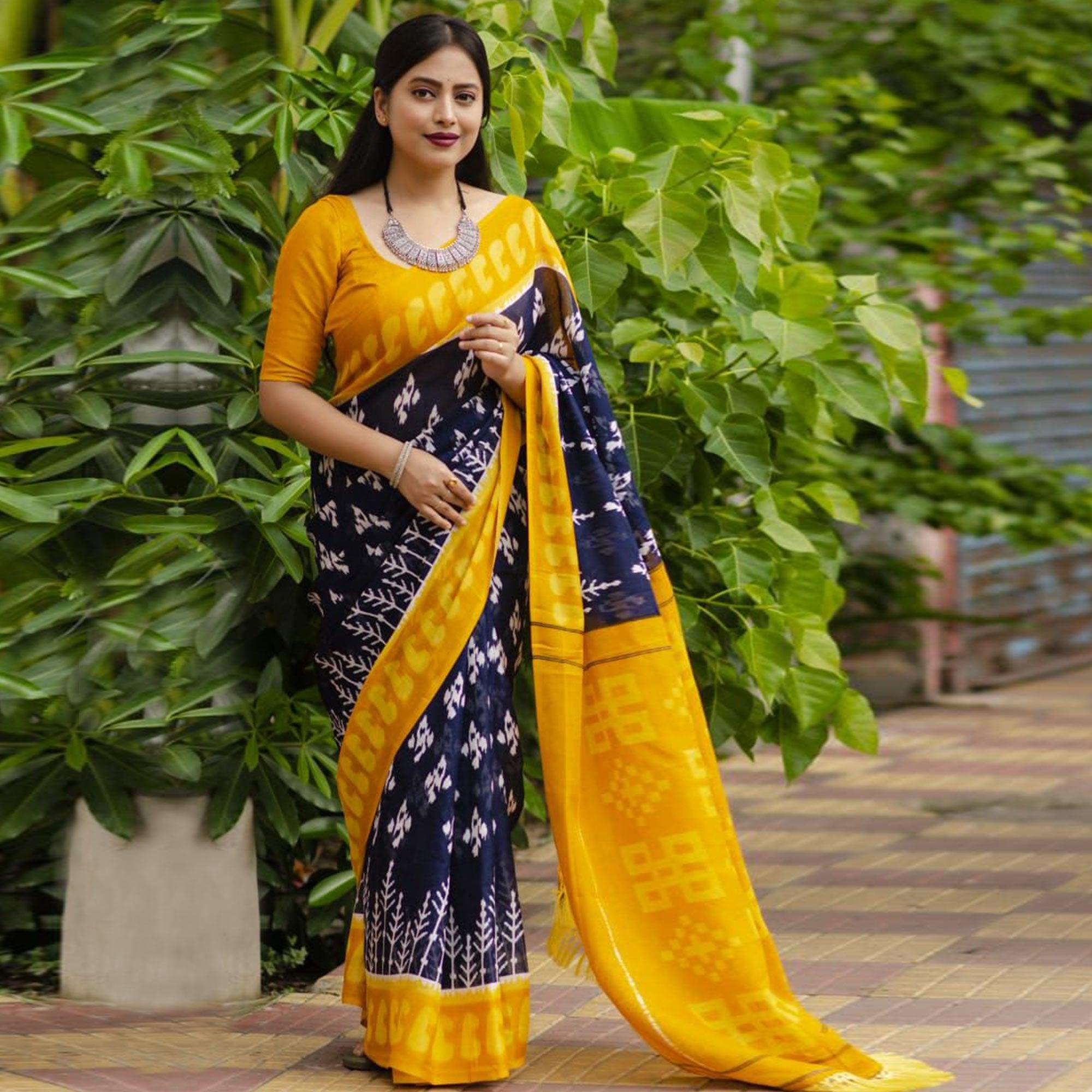 Navy Blue Digital Ikkat Printed Linen Saree - Peachmode