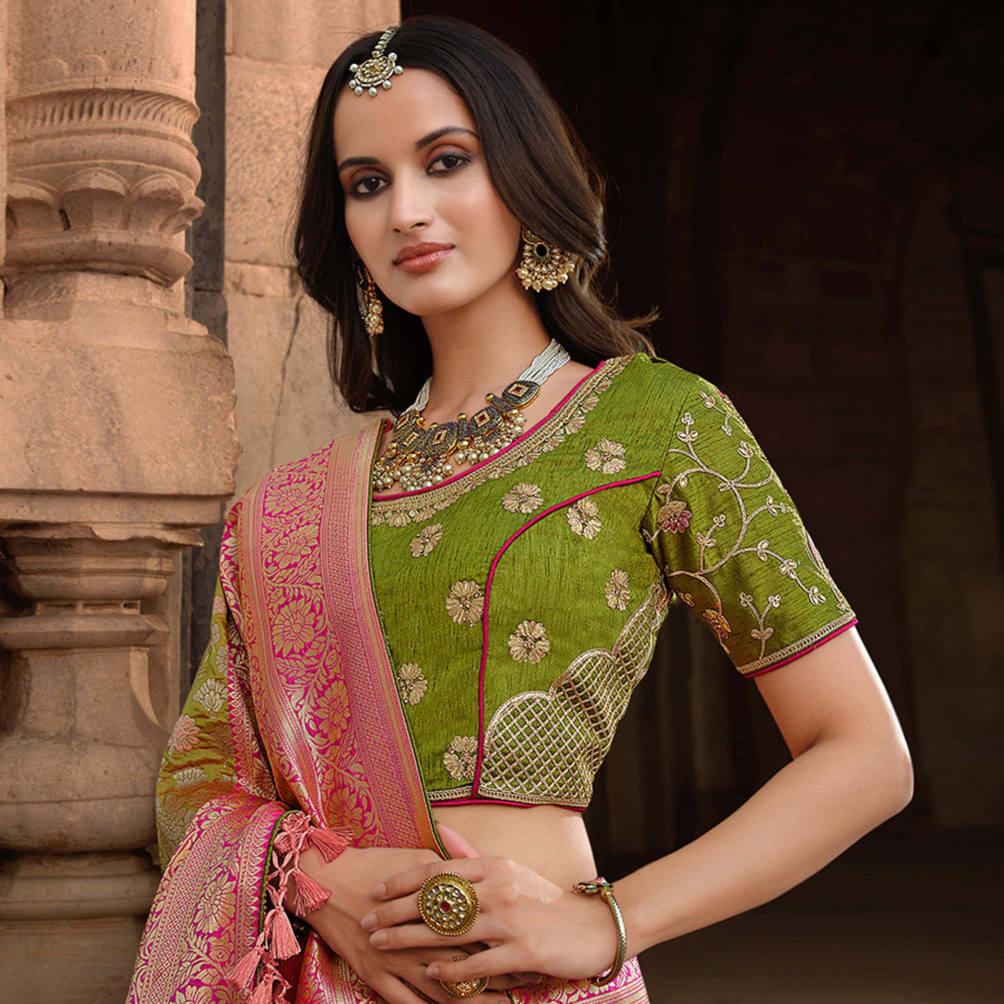 Olive & Magenta Woven Banarasi Silk Saree With Tassels - Peachmode