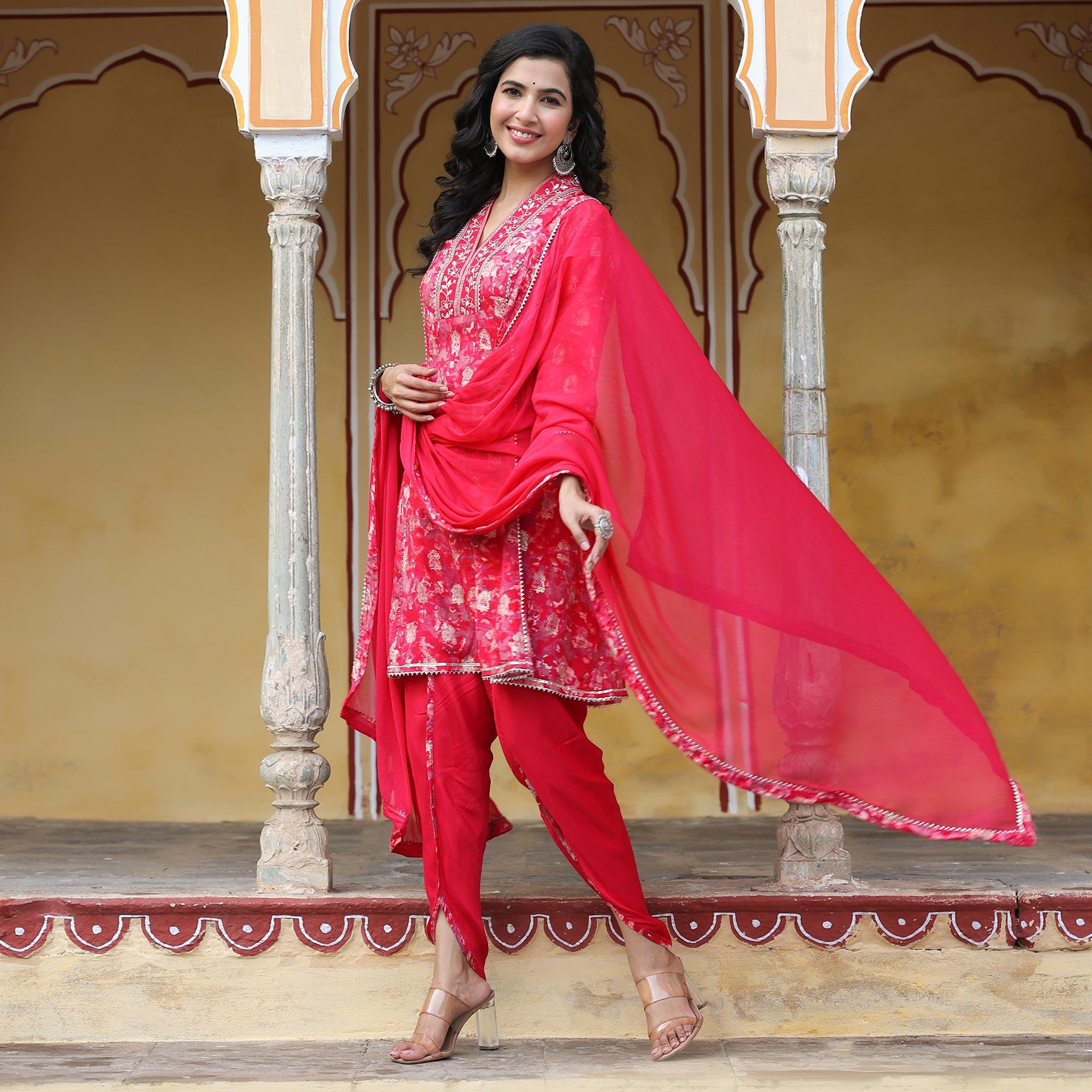 Pink & White Floral Printed Muslin Salwar Suit - Peachmode