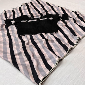 Pink-Black Printed Chiffon Saree - Peachmode