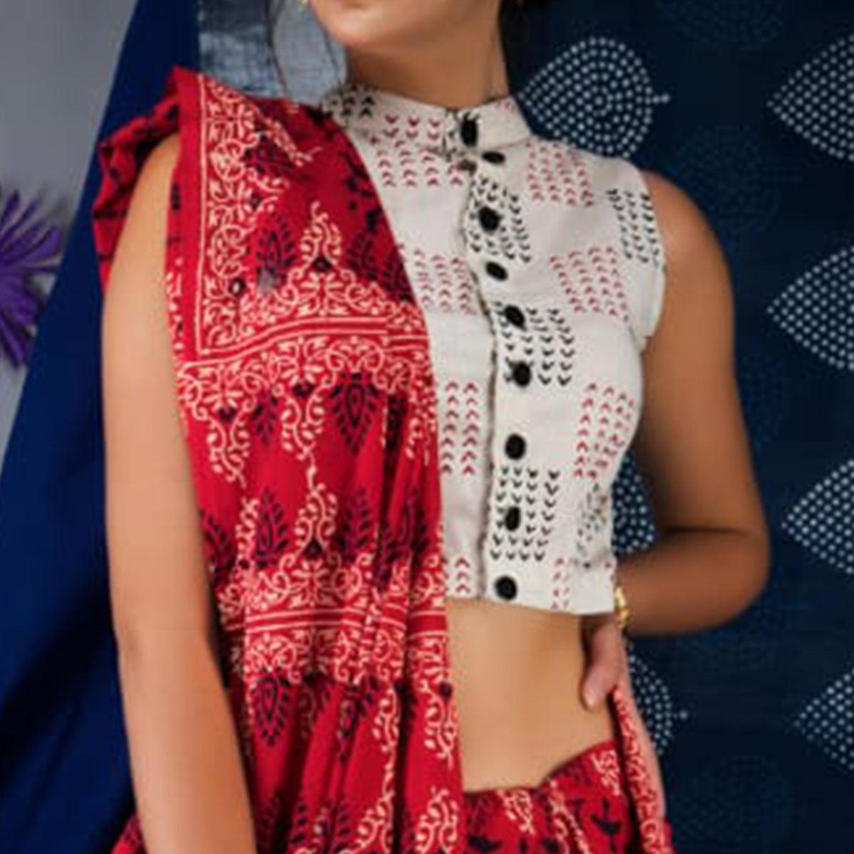 Pink Digital Printed Linen Saree - Peachmode