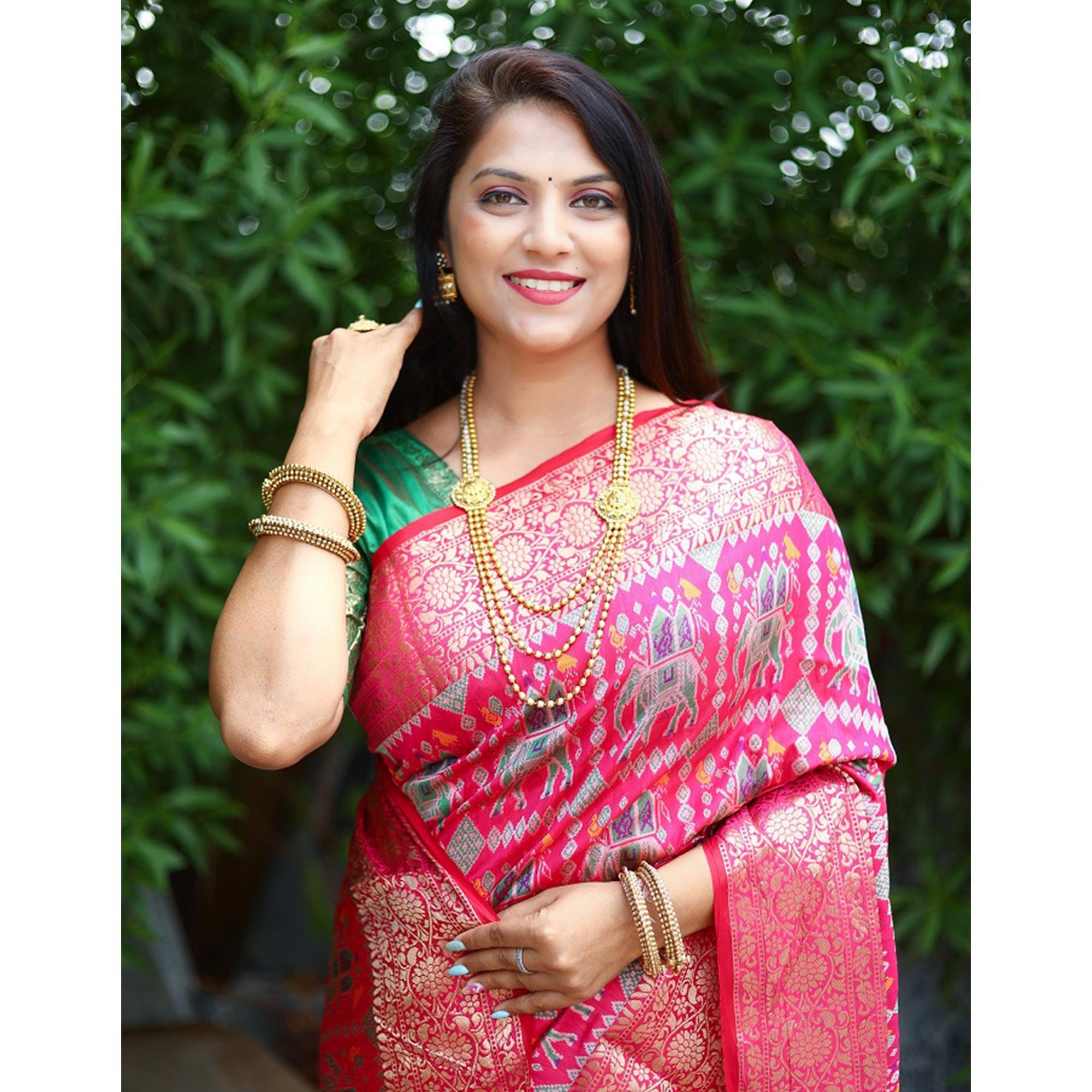Pink Patola Printed Silk Saree - Peachmode