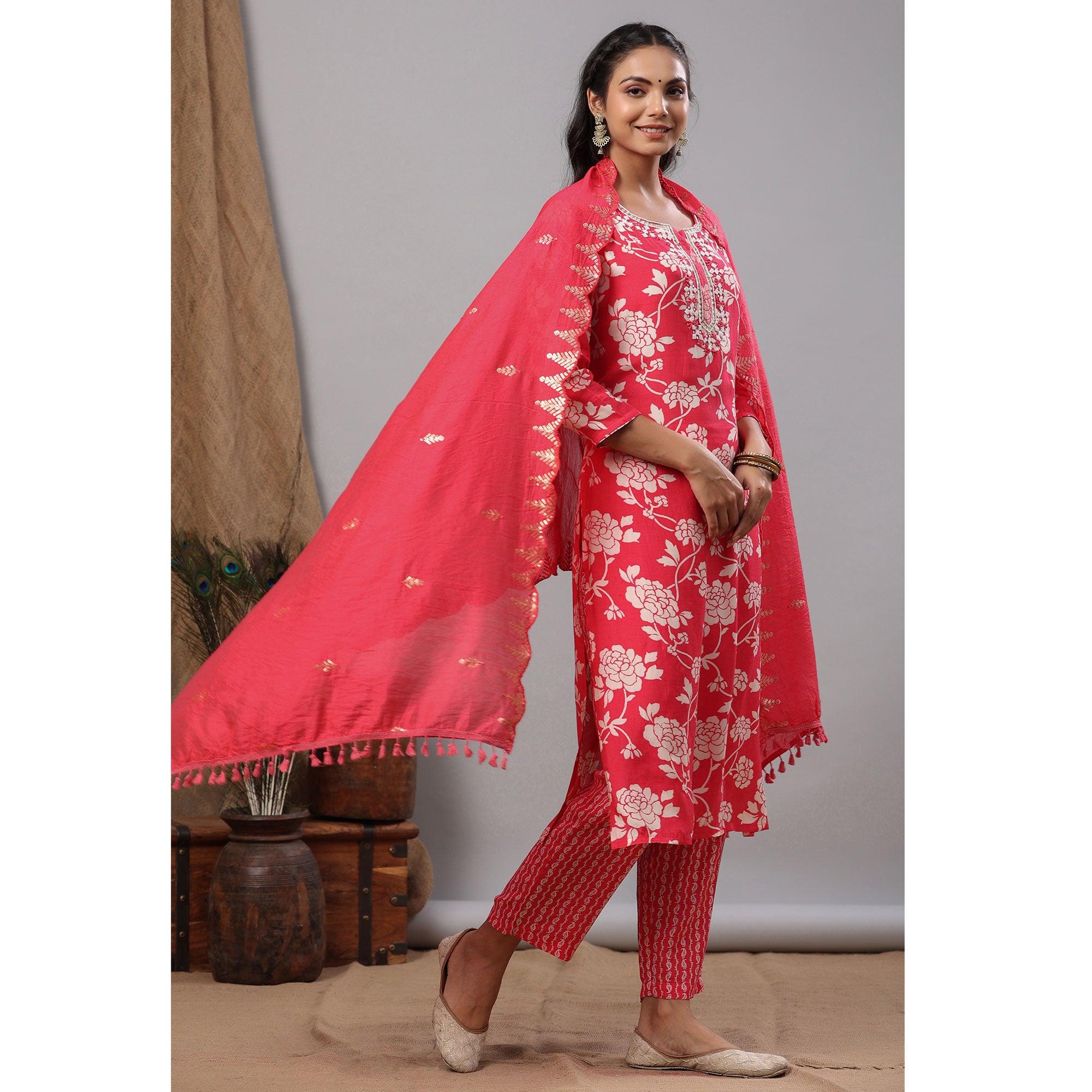 Pink Printed With Embroidered Muslin Kurti Pant Set With Dupatta - Peachmode