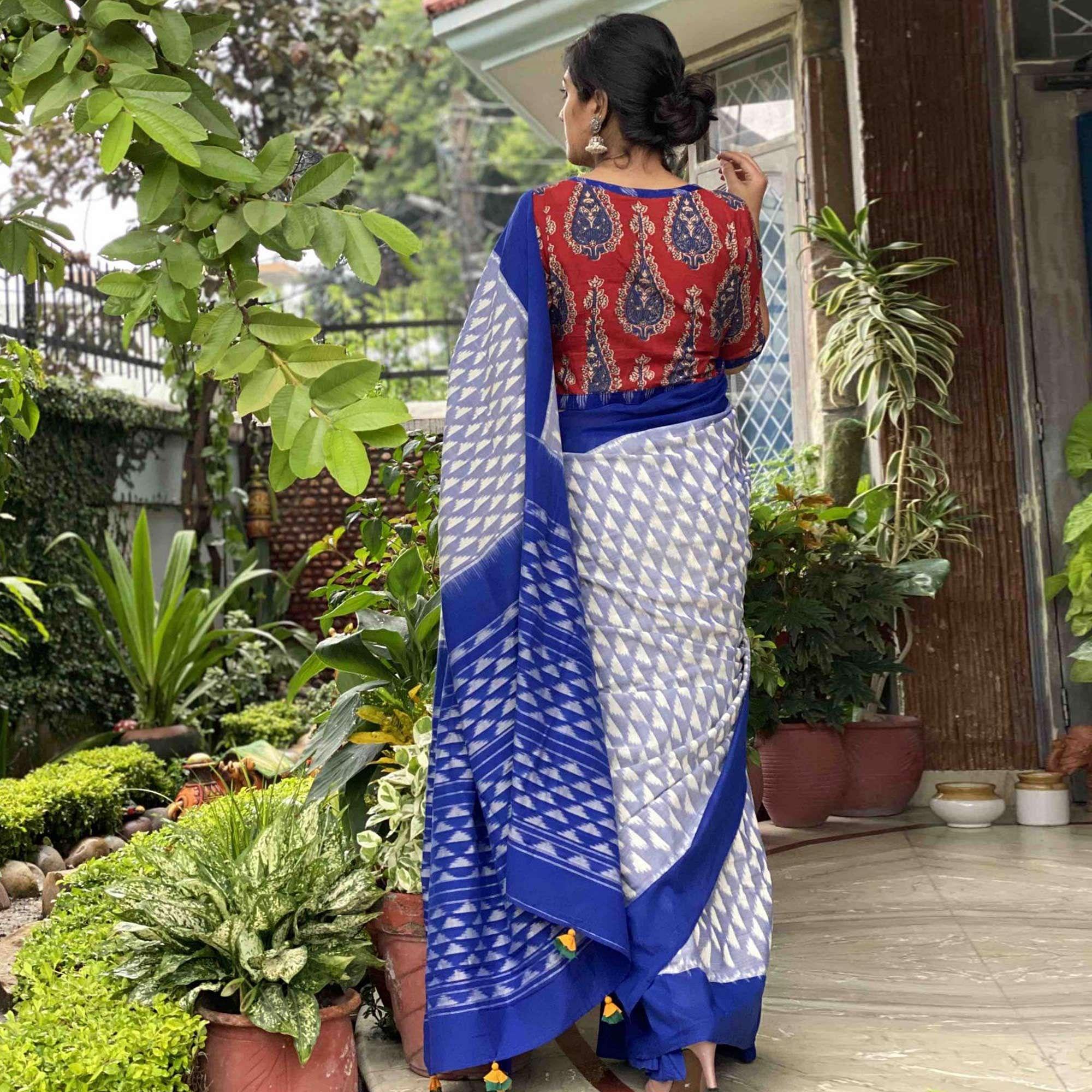 Pleasant Offwhite - Grey Colored Partywear Printed Silk Saree - Peachmode