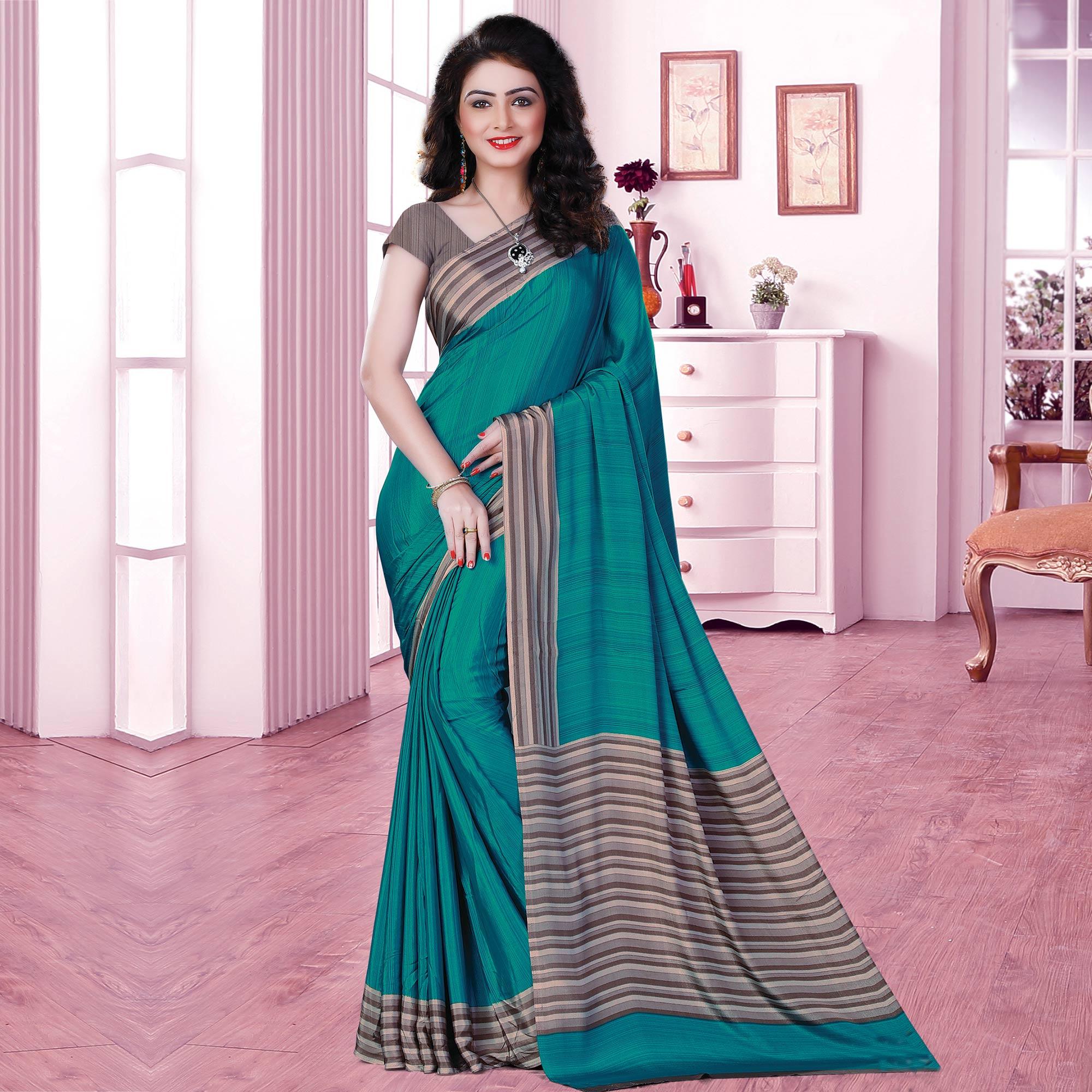 Pretty Green Coloured Casual Wear Printed Crepe Saree - Peachmode