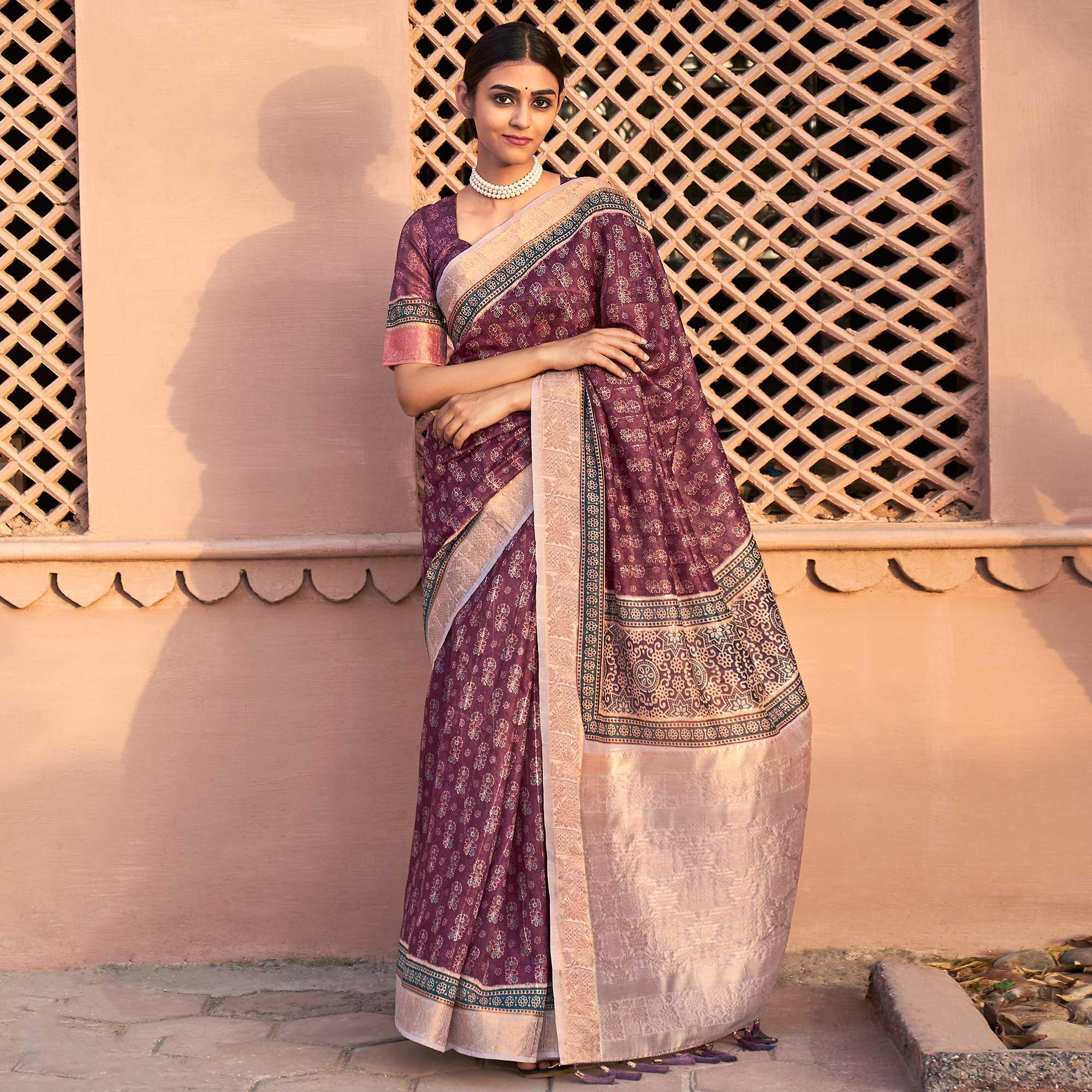 Purple Digital Printed Linen Saree - Peachmode