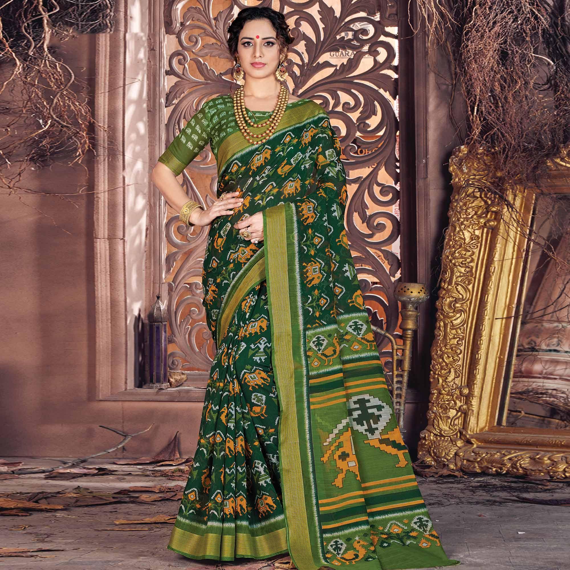 Ravishing Green Colored Casual Wear Printed Cotton Saree - Peachmode
