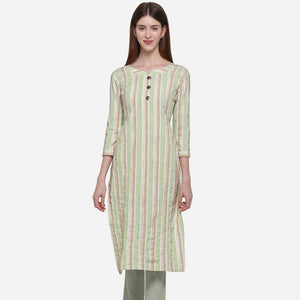 Ravishing White - Green Colored Casual Wear Printed Cotton Kurti - Peachmode