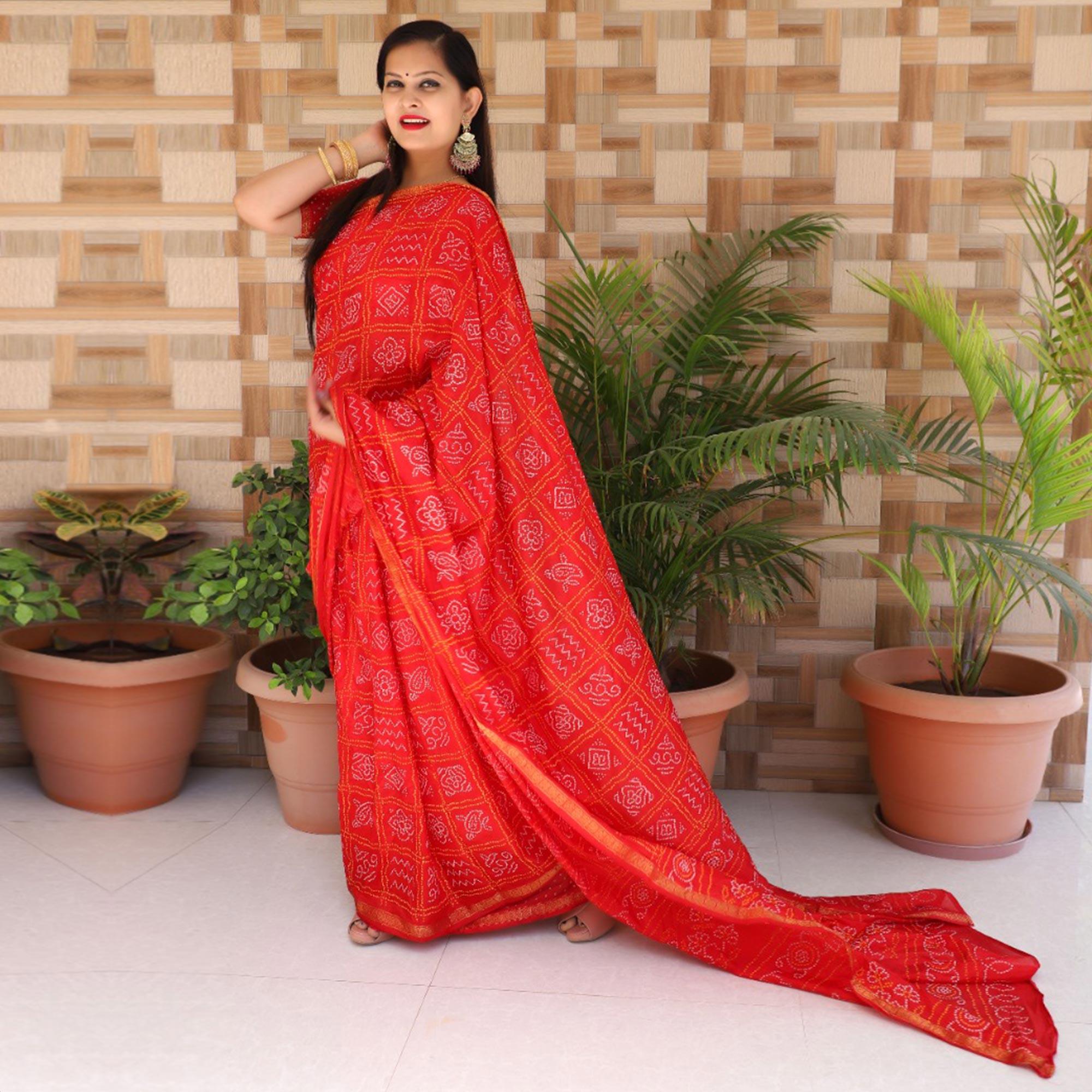 Red Bandhani Printed With Woven Border Tapetta Silk Saree - Peachmode