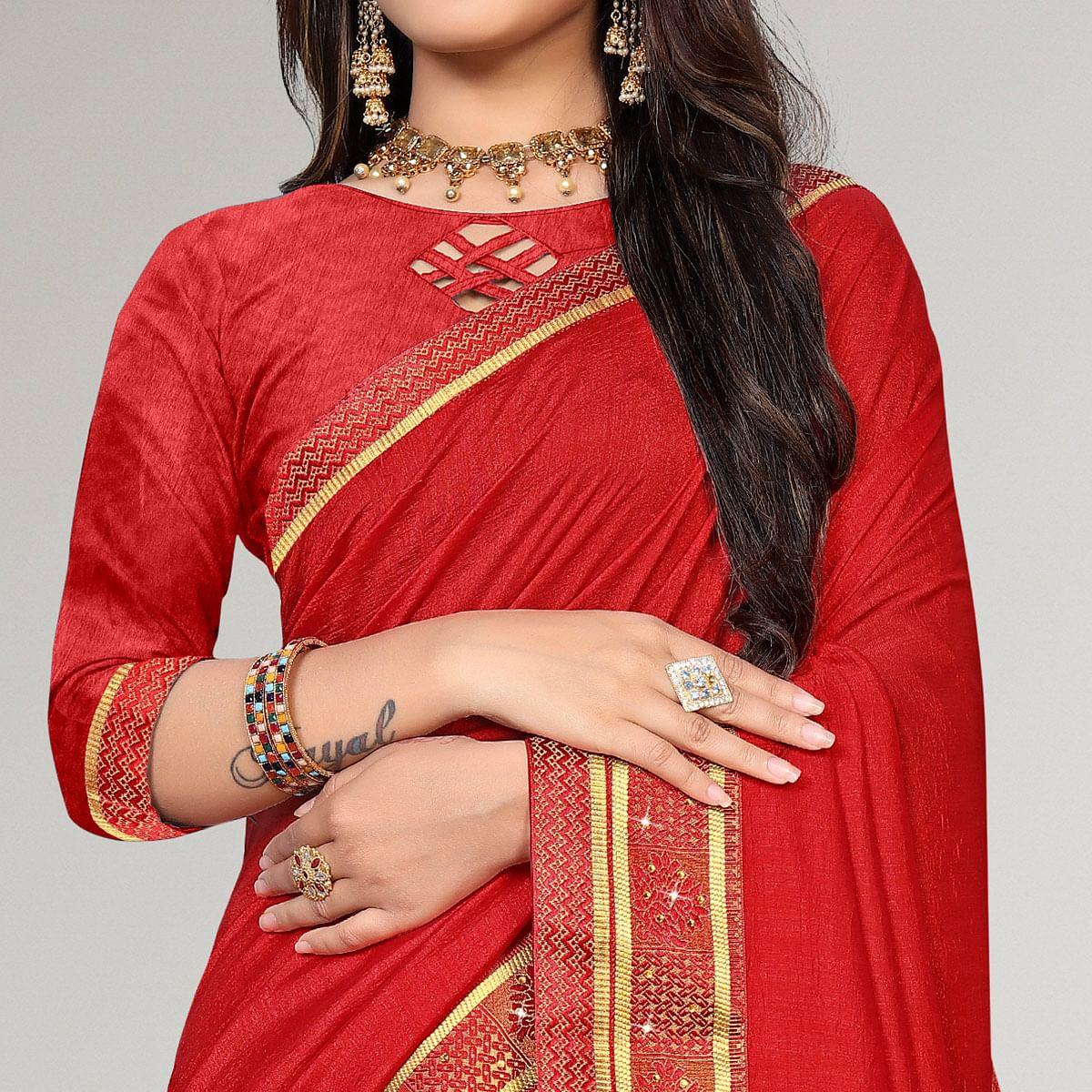 Red Casual Wear Solid Vichitra Silk Saree - Peachmode