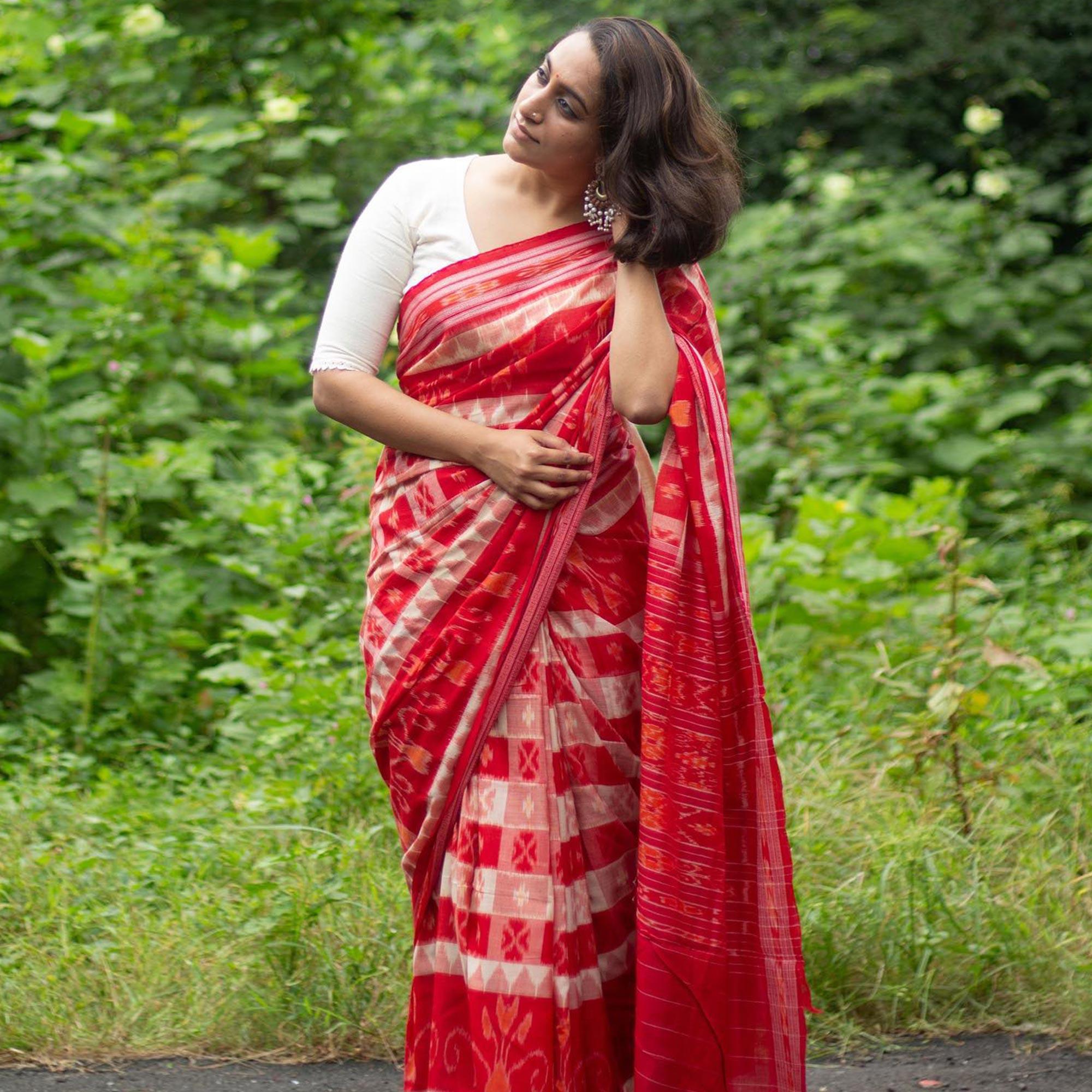 Red Ikkat Printed Linen Saree - Peachmode