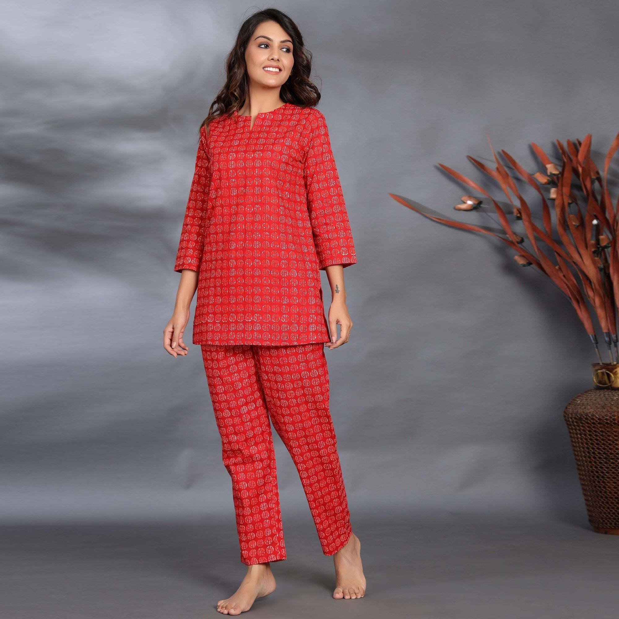 Red Printed Cotton Night Suit - Peachmode