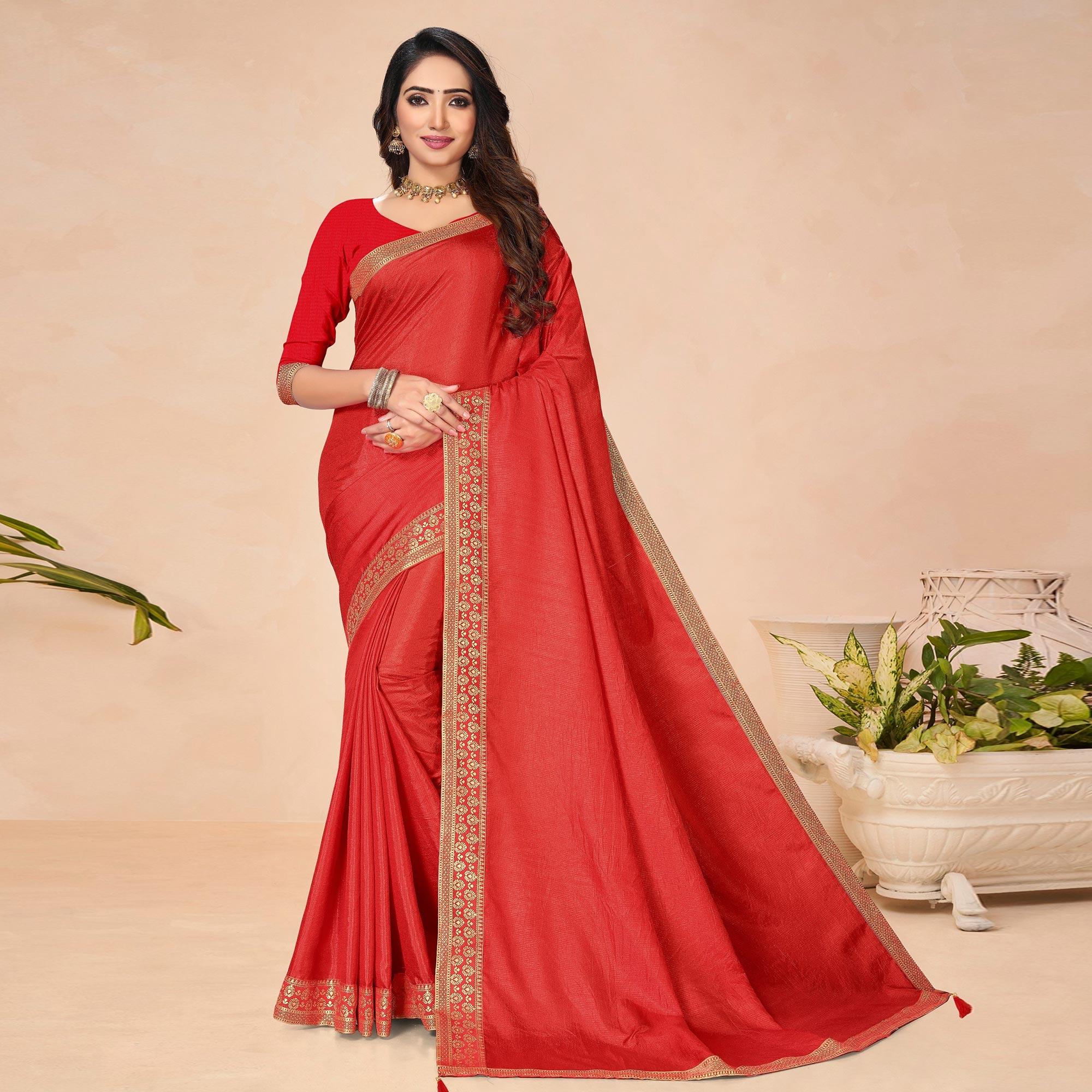 Red Solid Vichitra Silk Saree - Peachmode