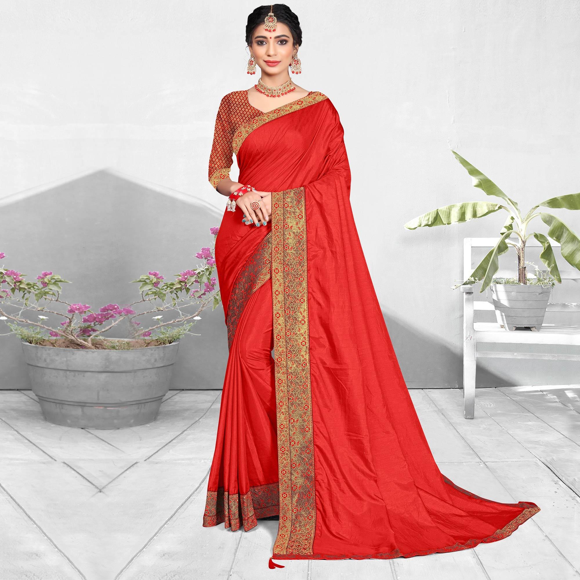 Red Solid Vichitra Silk Saree - Peachmode