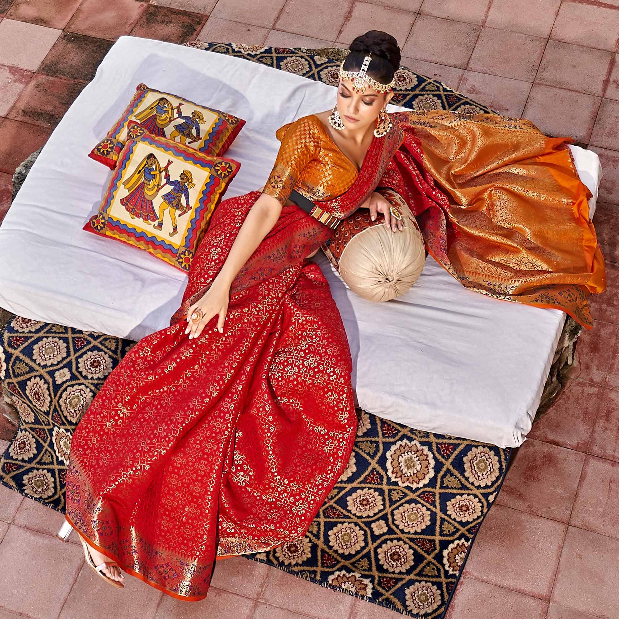 Red Woven Art Silk Saree - Peachmode