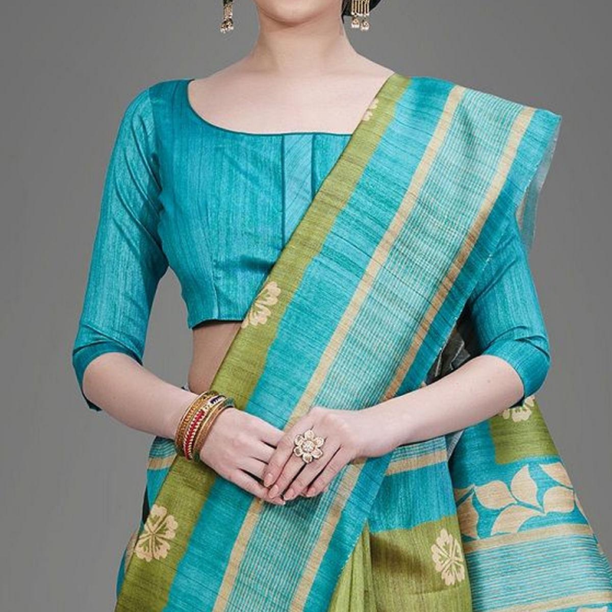 Sareemall  Green Casual Art Silk Printed Saree With Unstitched Blouse - Peachmode