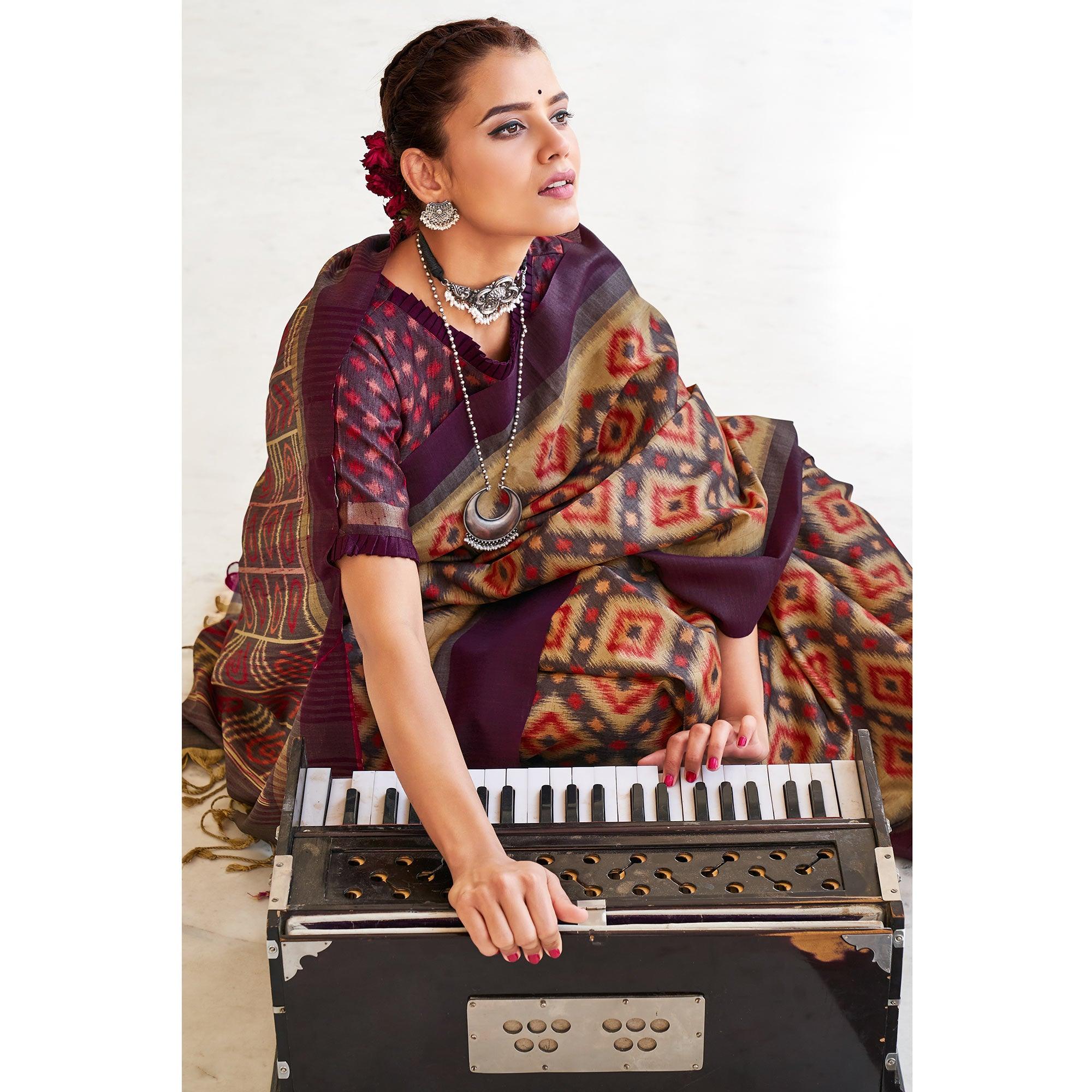 Sophisticated Beige & Grey Coloured Partywear Woven Silk Saree - Peachmode