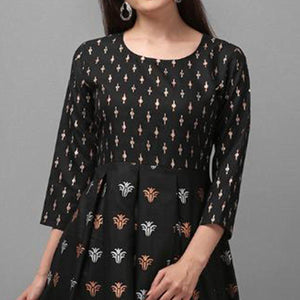 Stunning Black Coloured Casual Wear Printed Rayon Malai Kurti - Peachmode