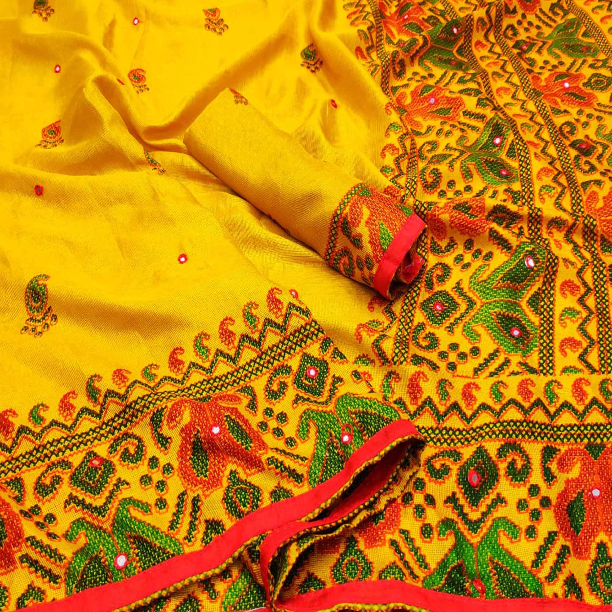 Surpassing Yellow Coloured Casual Wear Printed Cotton Jute Saree - Peachmode