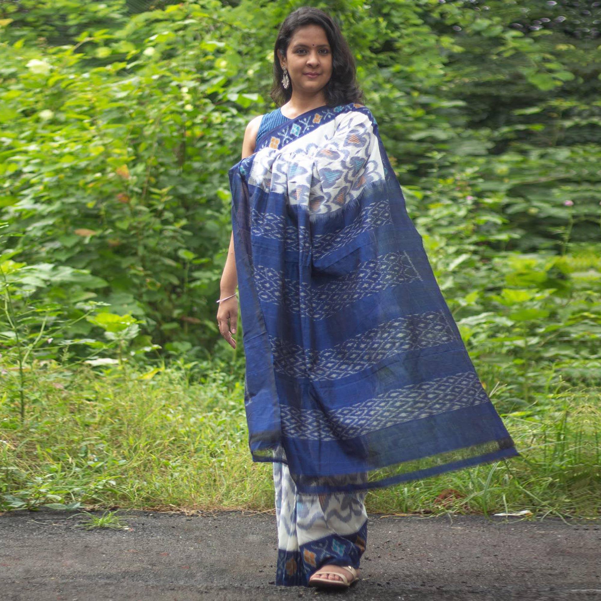 White-Blue Ikkat Printed Linen Saree - Peachmode