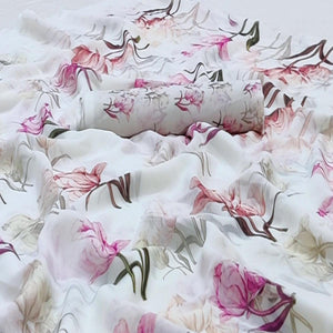 White Casual Wear Floral Digital Printed Georgette Saree - Peachmode