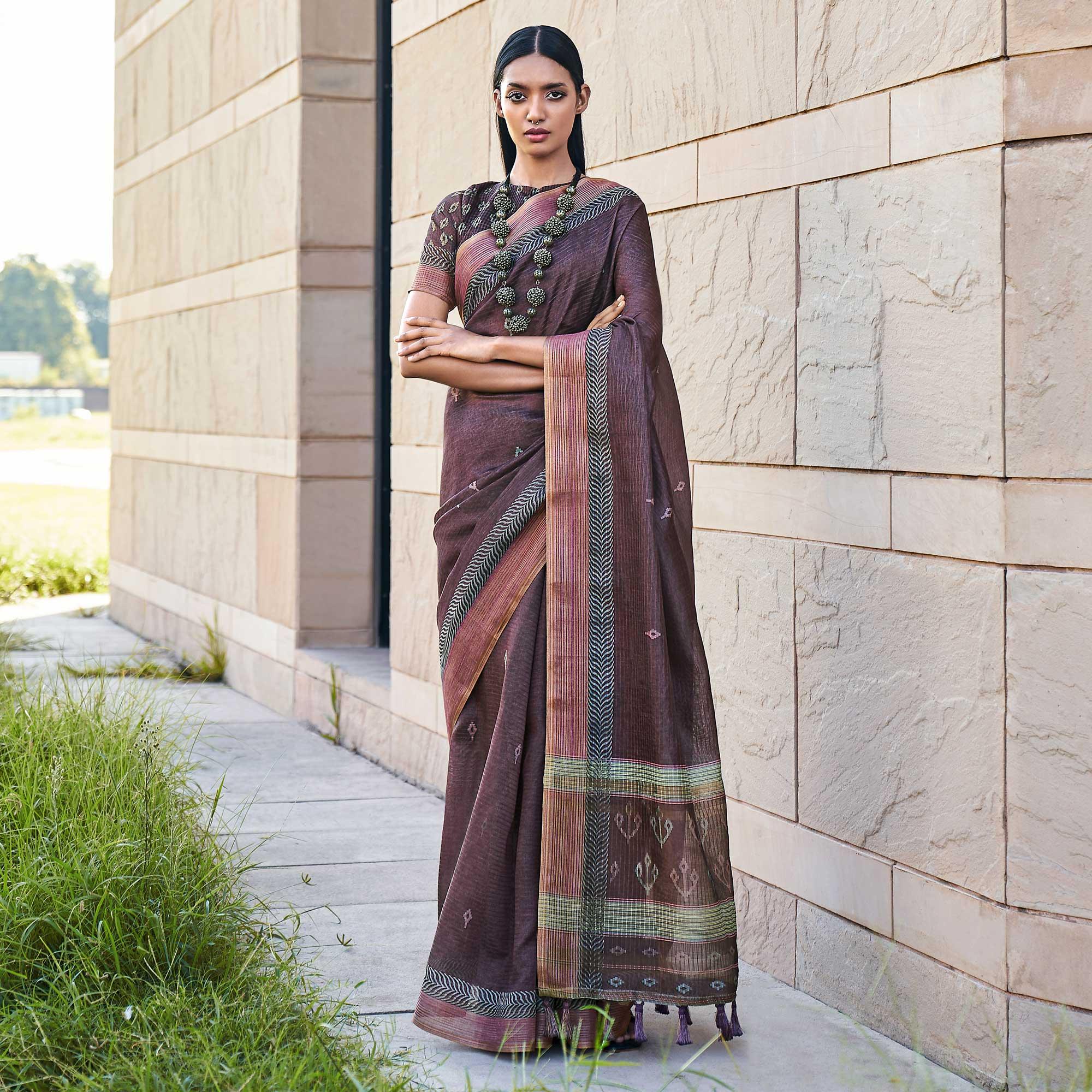 Wine Digital Printed Art Silk Saree With Tassels - Peachmode