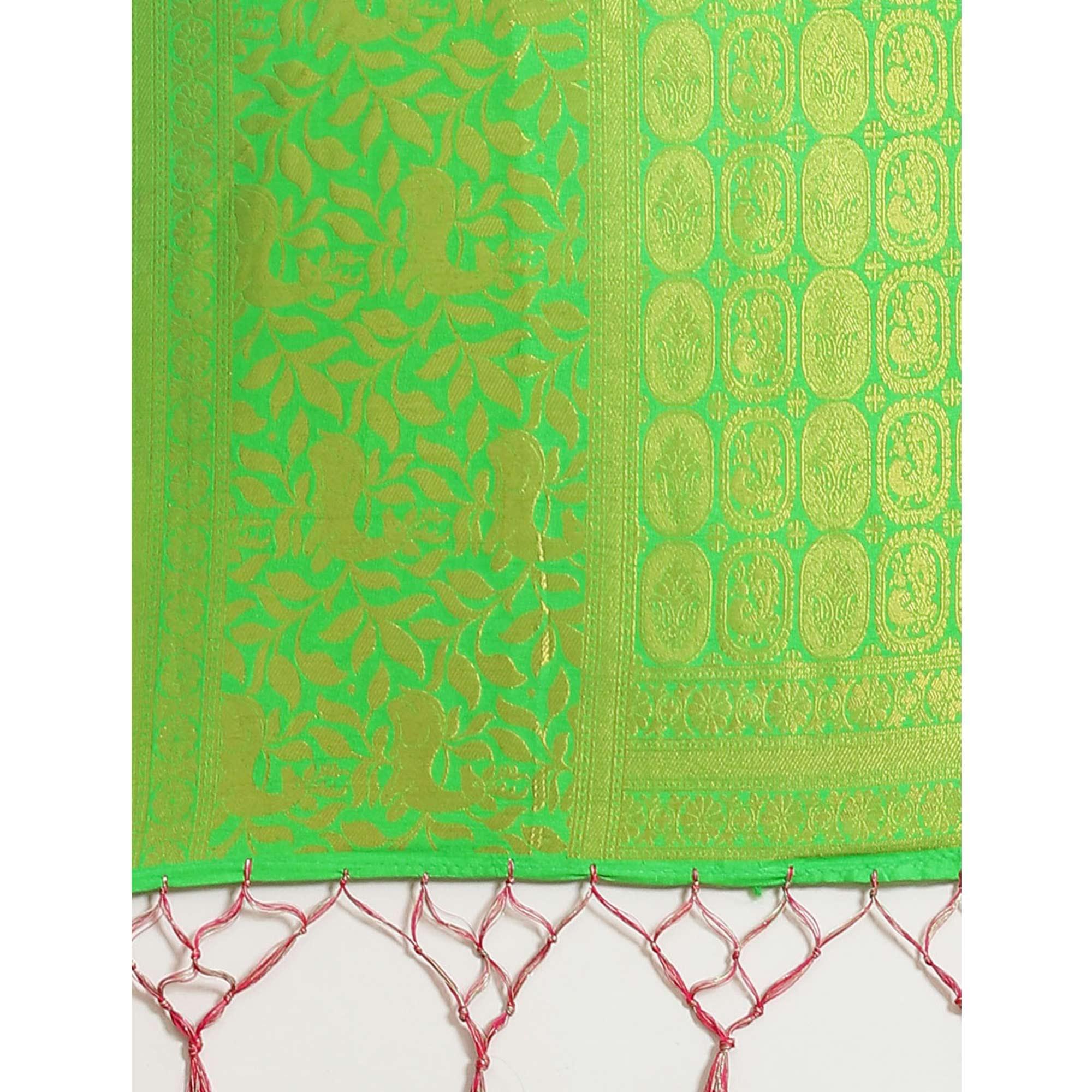 Women's Pink Festive Wear Woven Kanjivaram Silk Saree With Unstitched Blouse - Peachmode
