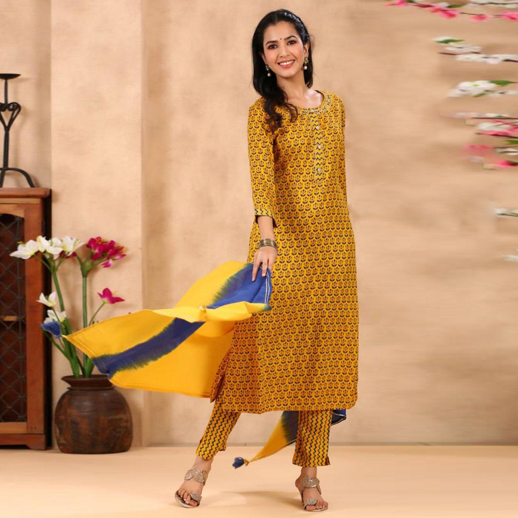 Yellow Casual Printed Cotton Kurti Pant Set With Dupatta - Peachmode