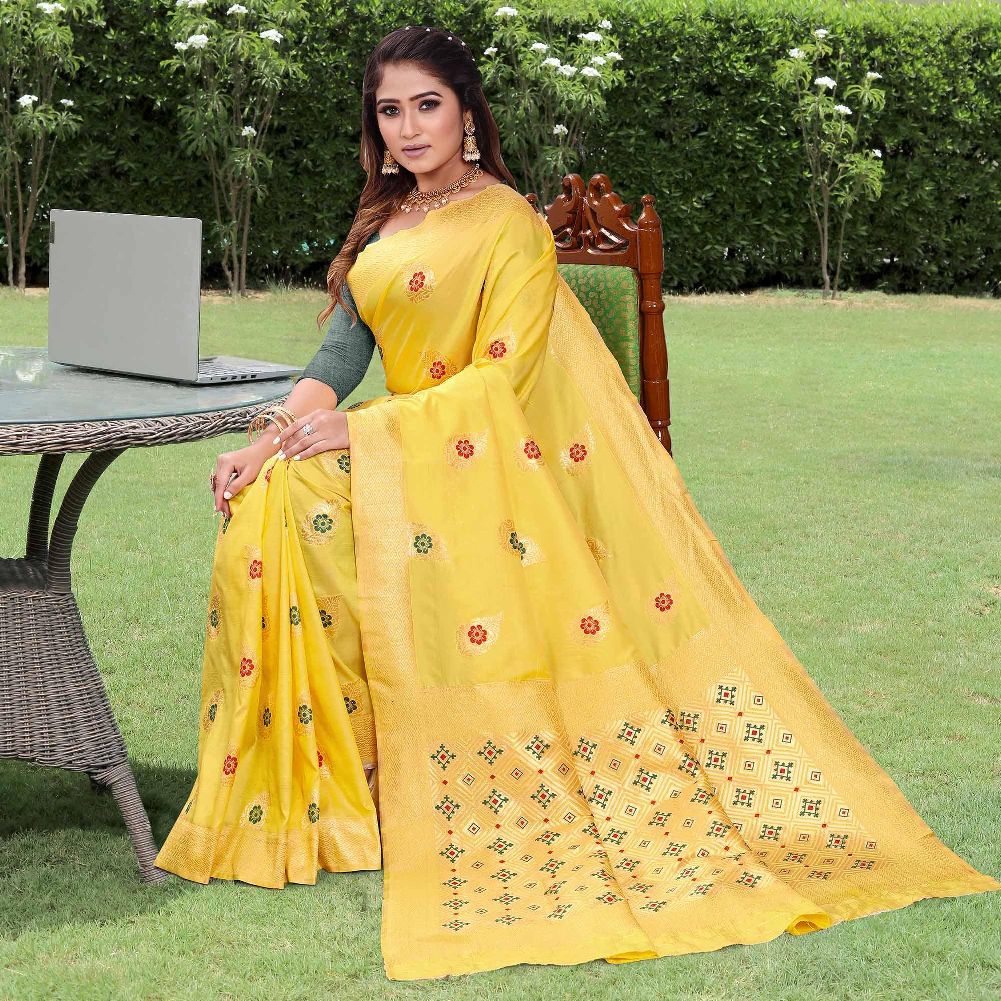 Yellow Woven Banarasi Silk Saree - Peachmode
